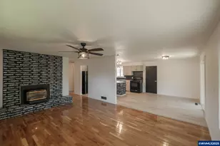 615 5th Ave, Sweet Home, OR 97386 - Photo 2