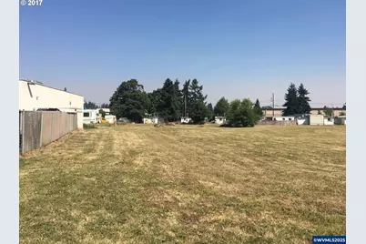 3835 River Rd, Eugene, OR 97404 - Photo 12