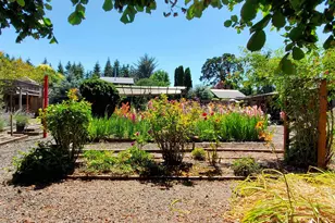 5285 &amp 5287 SW Watenpaugh Av, Corvallis, OR 97333 - Photo 4