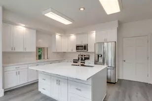 17234 Oakdale Rd, Dallas, OR 97338 - Photo 12