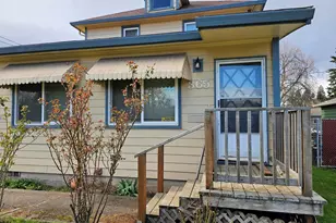 365 Bryan St, Woodburn, OR 97071 - Photo 4