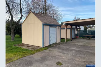 365 Bryan St, Woodburn, OR 97071 - Photo 42