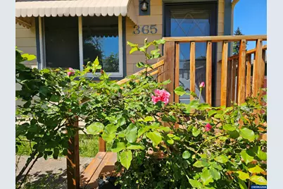 365 Bryan St, Woodburn, OR 97071 - Photo 6