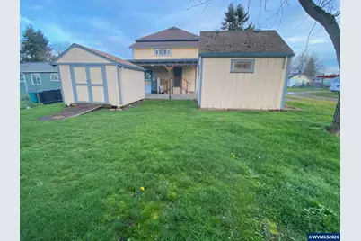 365 Bryan St, Woodburn, OR 97071 - Photo 40