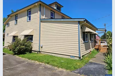 365 Bryan St, Woodburn, OR 97071 - Photo 42