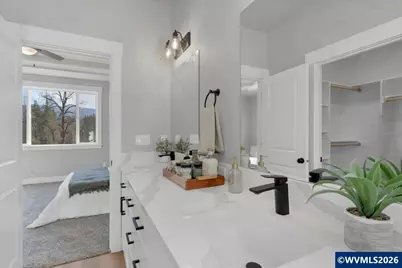 241 Dogwood Dr, Gates, OR 97346 - Photo 16