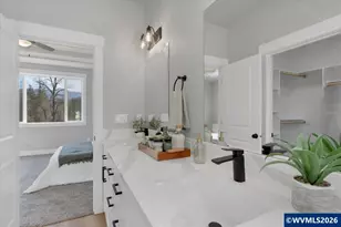 241 Dogwood Dr, Gates, OR 97346 - Photo 16