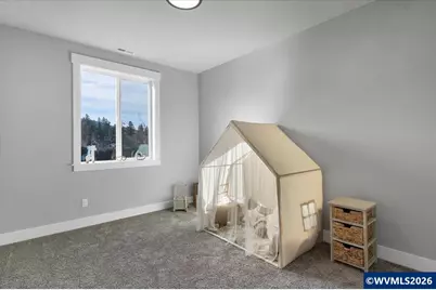 241 Dogwood Dr, Gates, OR 97346 - Photo 8