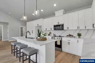 241 Dogwood Dr, Gates, OR 97346 - Photo 24