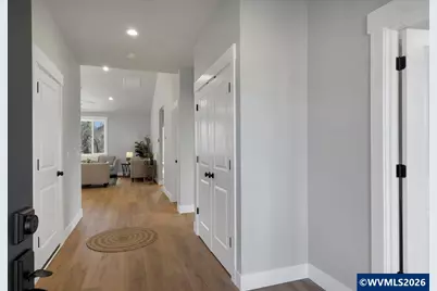 241 Dogwood Dr, Gates, OR 97346 - Photo 4