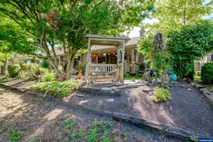 6102 Trevino Ct N, Keizer, OR 97303 - Photo 30