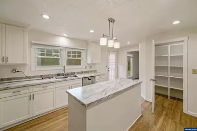 11224 Summit Lp SE, Turner, OR 97392 - Photo 12