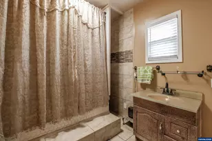 1329 Baker St NE, Salem, OR 97301 - Photo 20