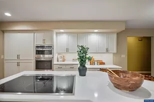 2240 Joplin Ct S, Salem, OR 97302 - Photo 14