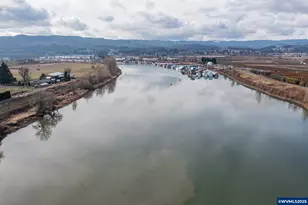 35308 Riverside Ln, Scappoose, OR 97056 - Photo 36