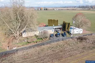 35308 Riverside Ln, Scappoose, OR 97056 - Photo 24