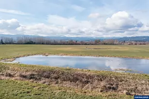 35308 Riverside Ln, Scappoose, OR 97056 - Photo 32