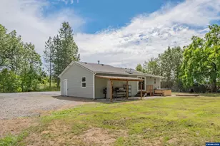 530 Brooks St, Lebanon, OR 97355 - Photo 24