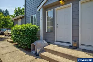 241 NE 25th (-249) St, Salem, OR 97301 - Photo 2