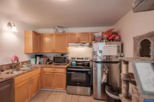 297 Main St W, Monmouth, OR 97361 - Photo 34