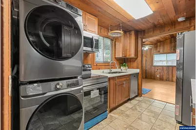 691 SE Jetty Av, Lincoln City, OR 97367 - Photo 12