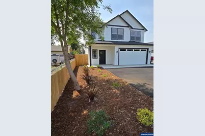 1503 N 2nd St, Silverton, OR 97381 - Photo 4