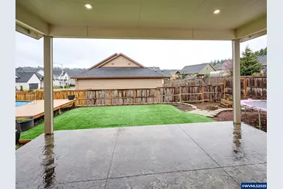 833 Hawk Dr, Silverton, OR 97381 - Photo 36