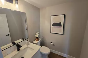 195 Iowa St, Silverton, OR 97381 - Photo 12