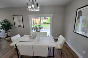 195 Iowa St, Silverton, OR 97381 - Photo 6