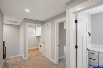 195 Iowa St, Silverton, OR 97381 - Photo 40