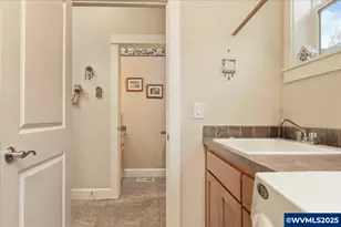 1703 Webb Lake Dr, Silverton, OR 97381 - Photo 22