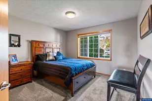 1656 Ashland Ct, Salem, OR 97304 - Photo 12