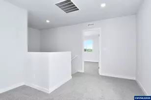 1233 Parkside Ave, Woodburn, OR 97071 - Photo 10