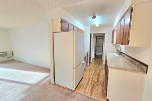 950 Evergreen Rd, Woodburn, OR 97071 - Photo 20