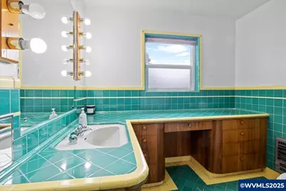 360 E Elwood St, Stayton, OR 97383 - Photo 24