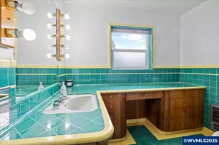 360 E Elwood St, Stayton, OR 97383 - Photo 24