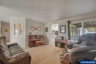 36062 Providence School Rd, Lebanon, OR 97355 - Photo 16