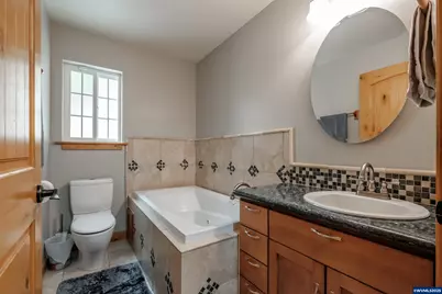 29109 Brownsville Rd, Brownsville, OR 97327 - Photo 30