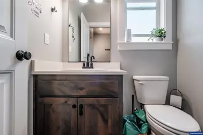 1369 S 10th St St, Independence, OR 97351 - Photo 6