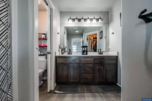 1369 S 10th St St, Independence, OR 97351 - Photo 26