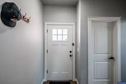 1369 S 10th St St, Independence, OR 97351 - Photo 4