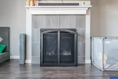 1369 S 10th St St, Independence, OR 97351 - Photo 8