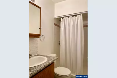 515 Angelee Ct, Lebanon, OR 97355 - Photo 14