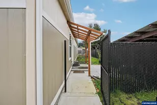 603 NW 6th Ct, McMinnville, OR 97128 - Photo 4