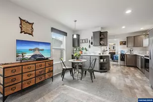 603 NW 6th Ct, McMinnville, OR 97128 - Photo 8