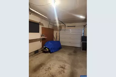 2207 Oregon Ct, Woodburn, OR 97071 - Photo 20