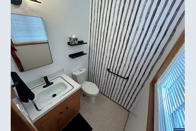 2207 Oregon Ct, Woodburn, OR 97071 - Photo 18