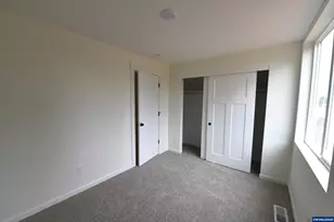 845 Oakleaf Wy, Silverton, OR 97381 - Photo 20