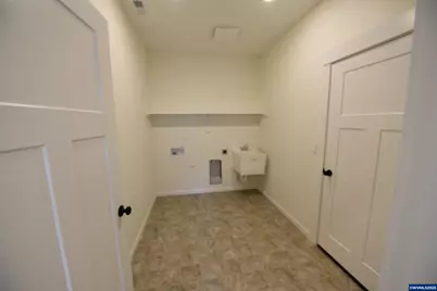 845 Oakleaf Wy, Silverton, OR 97381 - Photo 16