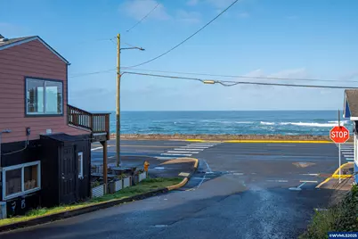 25 Clarke St, Depoe Bay, OR 97341 - Photo 40